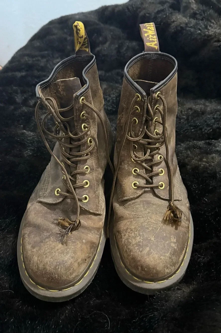 The Original Dr. Martens Air Wair Bouncing Soles 12 boots shoes Vintage